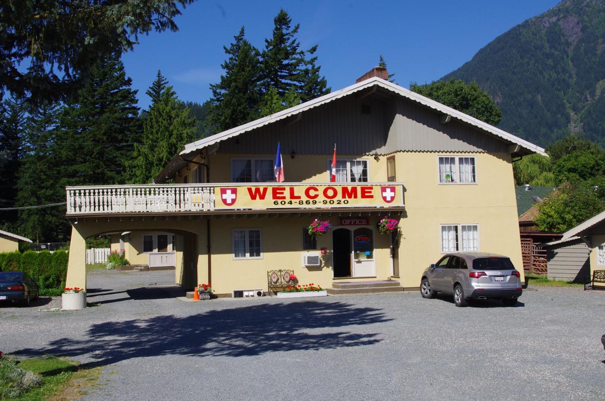 Swiss Chalets Motel Hope Luaran gambar