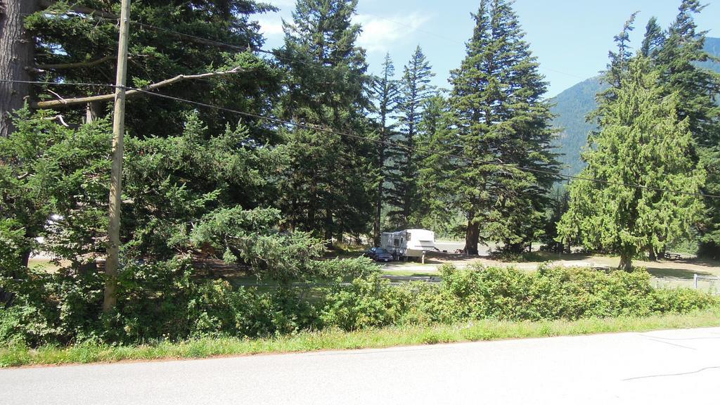 Swiss Chalets Motel Hope Luaran gambar