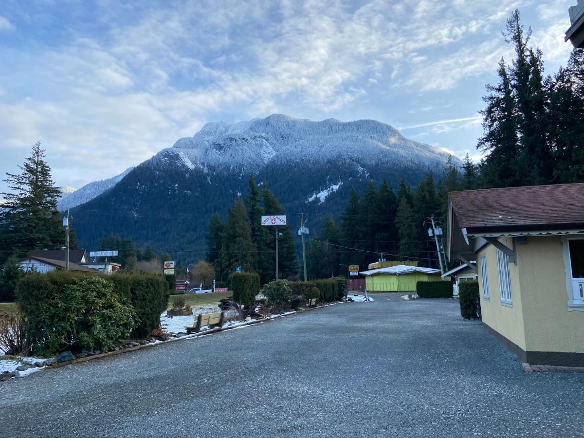 Swiss Chalets Motel Hope Luaran gambar